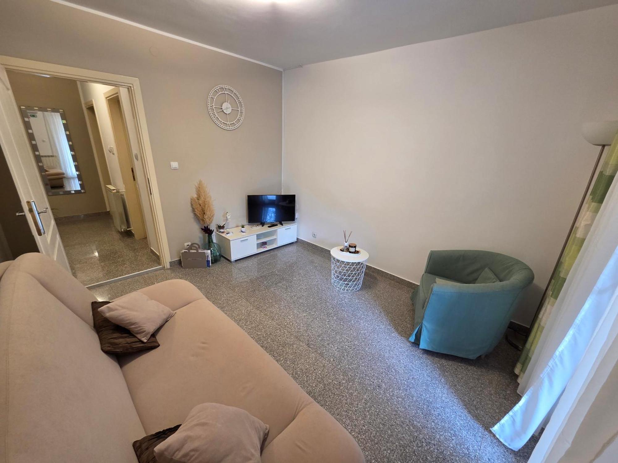 Apartment Rajci Cres Exteriör bild